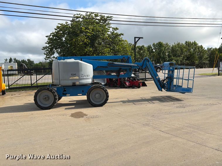 image for item FT6190 2011 Genie Z45/25J boom lift