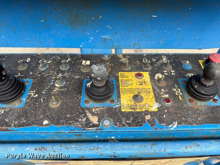 image for item FT6190 2011 Genie Z45/25J boom lift