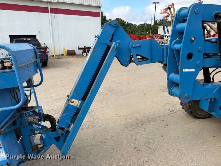 image for item FT6190 2011 Genie Z45/25J boom lift