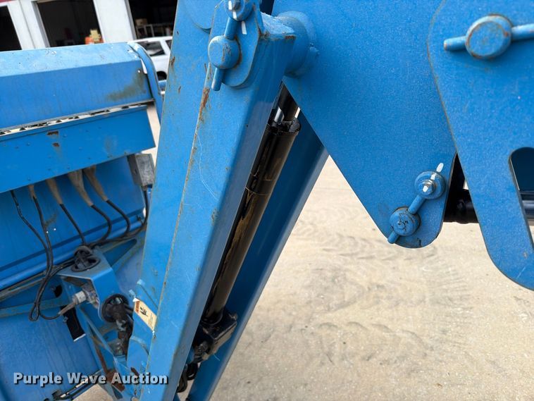 image for item FT6190 2011 Genie Z45/25J boom lift
