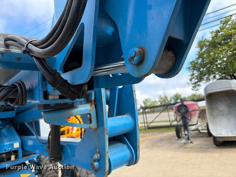 image for item FT6190 2011 Genie Z45/25J boom lift