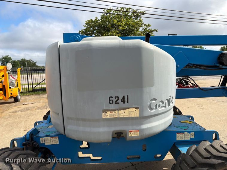 image for item FT6190 2011 Genie Z45/25J boom lift