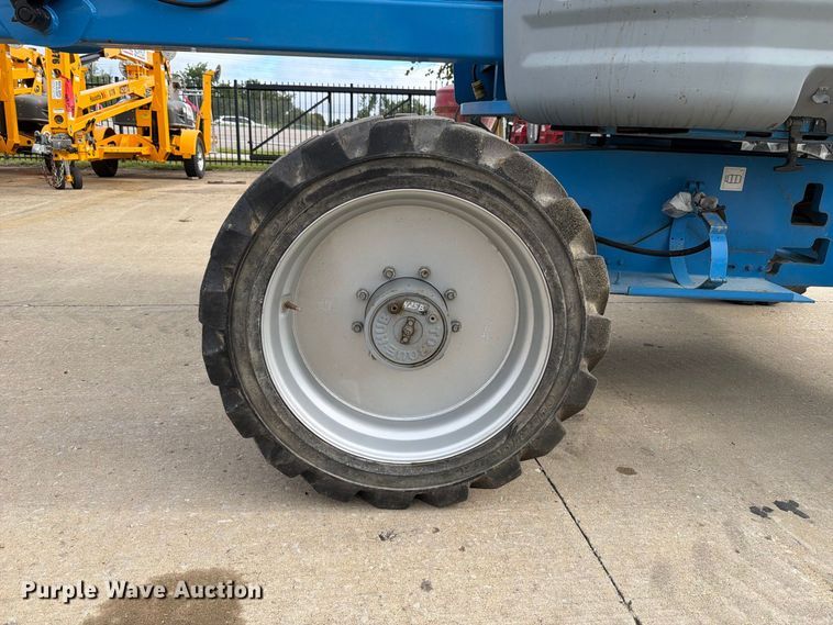 image for item FT6191 2011 Genie Z-45/25J boom lift