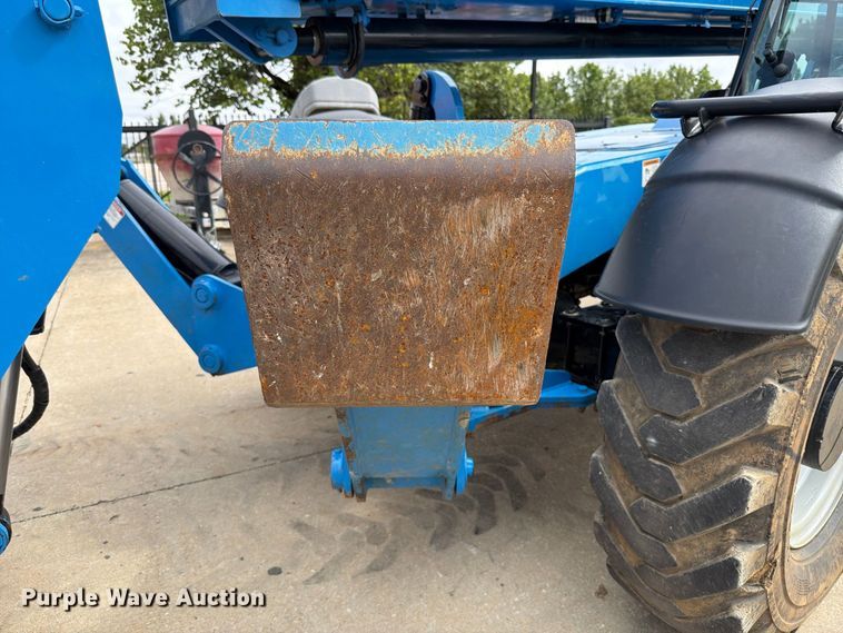 image for item FT6192 2015 Genie GTH1056 telehandler