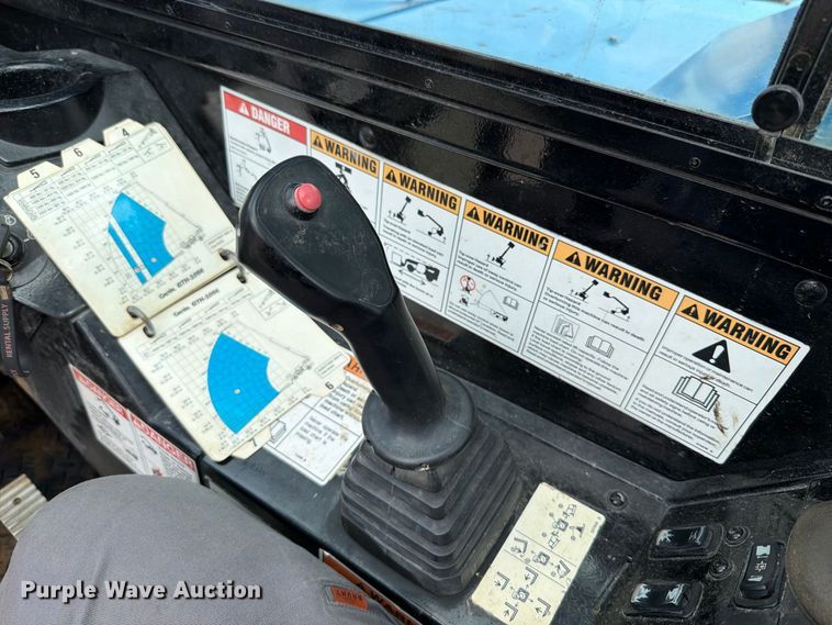 image for item FT6192 2015 Genie GTH1056 telehandler