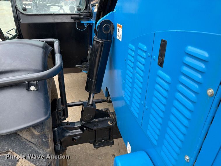 image for item FT6192 2015 Genie GTH1056 telehandler