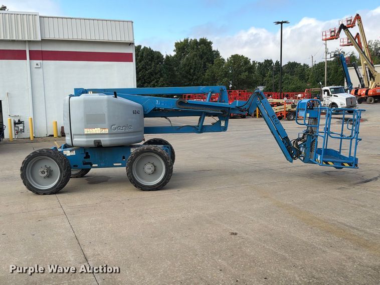 image for item FT6193 2011 Genie A-45/25J boom lift