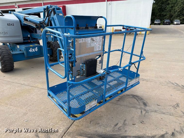 image for item FT6193 2011 Genie A-45/25J boom lift