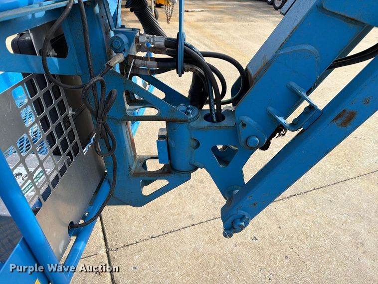image for item FT6193 2011 Genie A-45/25J boom lift