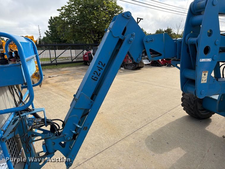 image for item FT6193 2011 Genie A-45/25J boom lift