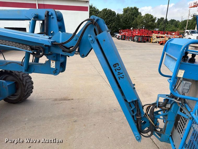 image for item FT6193 2011 Genie A-45/25J boom lift