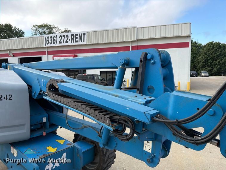 image for item FT6193 2011 Genie A-45/25J boom lift