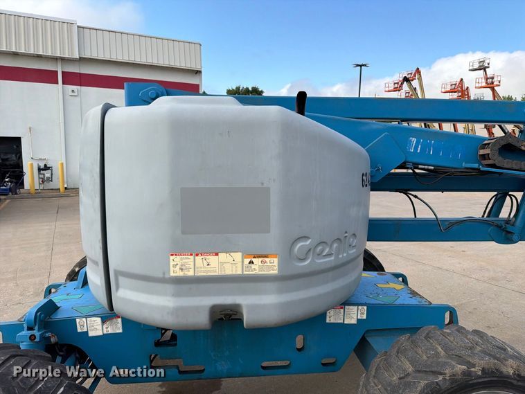 image for item FT6193 2011 Genie A-45/25J boom lift