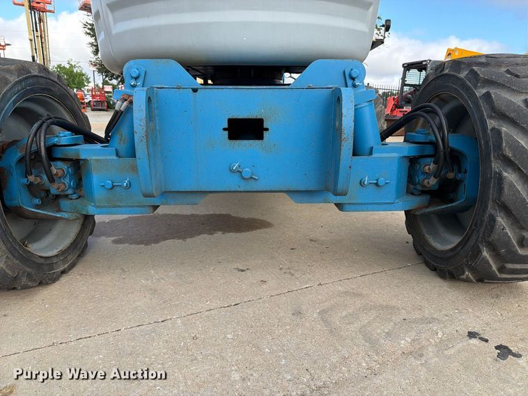 image for item FT6193 2011 Genie A-45/25J boom lift