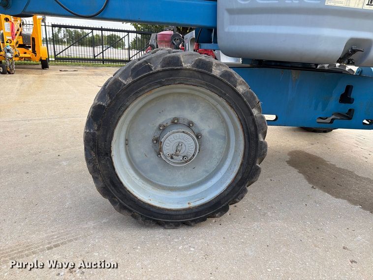 image for item FT6193 2011 Genie A-45/25J boom lift