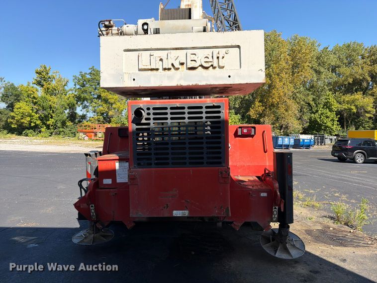 image for item FT6201 Link-Belt RTC-8050 crane