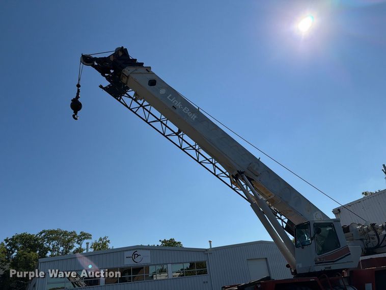 image for item FT6201 Link-Belt RTC-8050 crane
