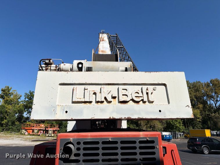 image for item FT6201 Link-Belt RTC-8050 crane