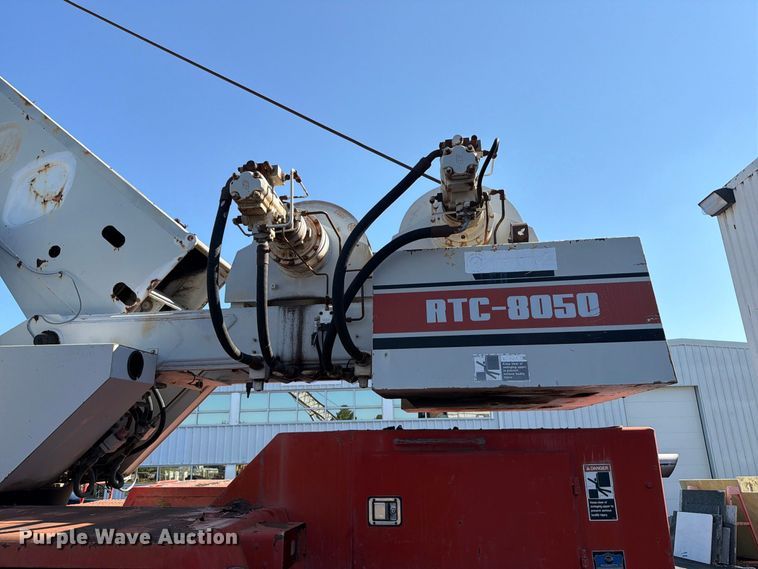 image for item FT6201 Link-Belt RTC-8050 crane