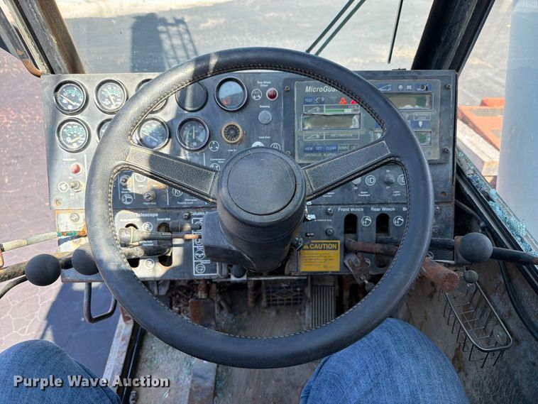 image for item FT6201 Link-Belt RTC-8050 crane