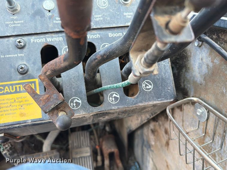 image for item FT6201 Link-Belt RTC-8050 crane