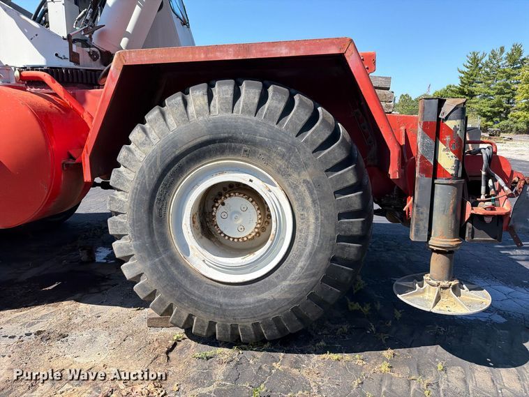 image for item FT6201 Link-Belt RTC-8050 crane