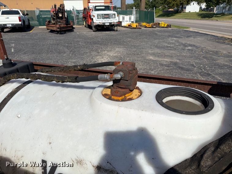 image for item FT6204 (2) Vermeer HP300 mud mixers