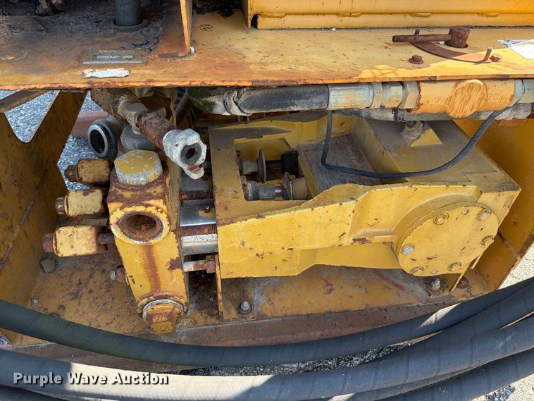 image for item FT6204 (2) Vermeer HP300 mud mixers
