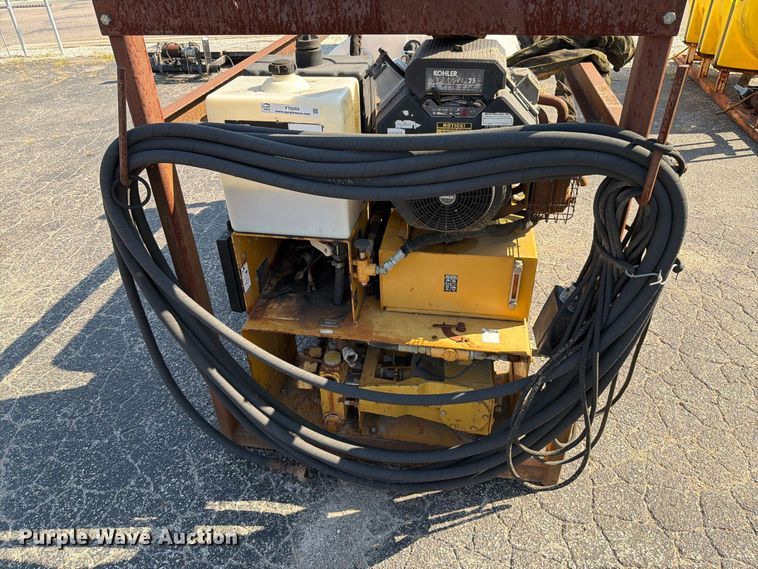 image for item FT6204 (2) Vermeer HP300 mud mixers