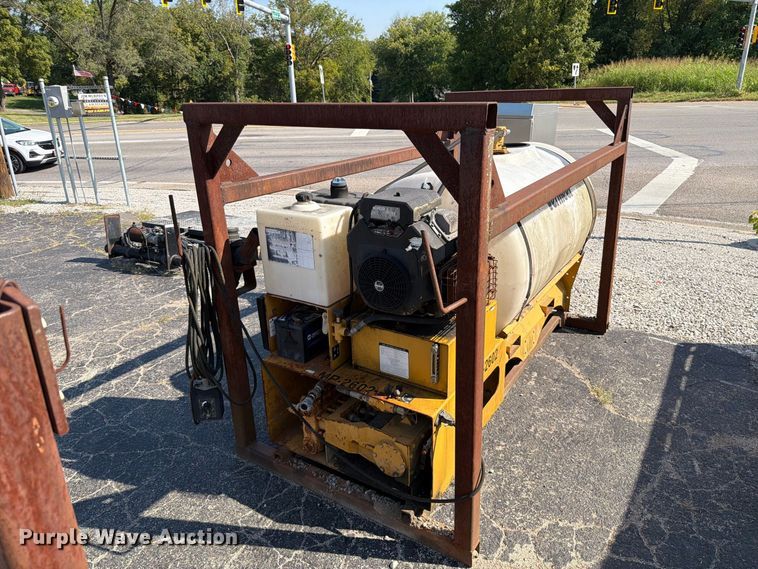 image for item FT6204 (2) Vermeer HP300 mud mixers