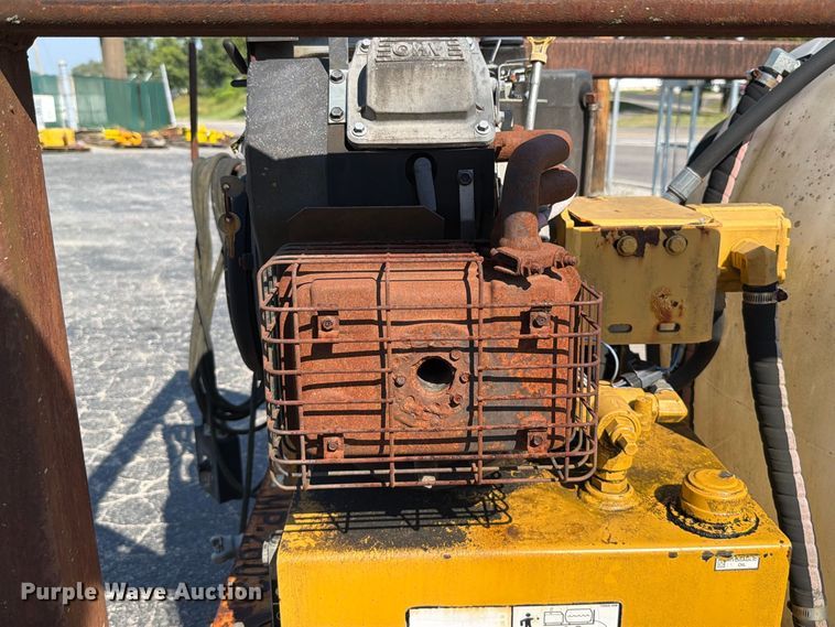 image for item FT6204 (2) Vermeer HP300 mud mixers