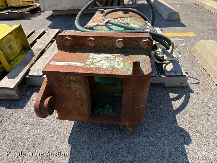 image for item FT6207 Okada DRV1000 breaker
