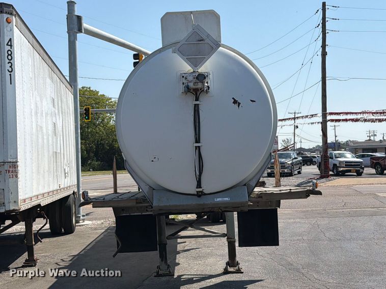 image for item FT6211 1985 Frell Inc. tank trailer