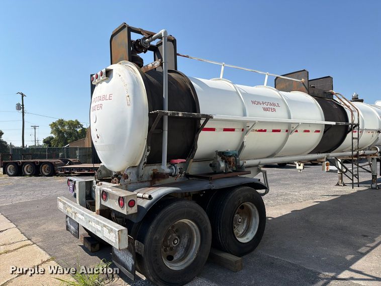image for item FT6211 1985 Frell Inc. tank trailer