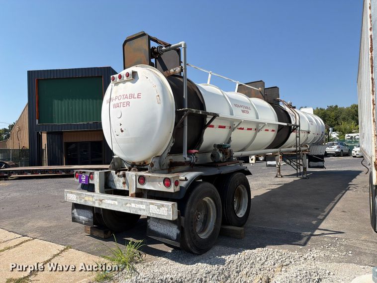 image for item FT6211 1985 Frell Inc. tank trailer