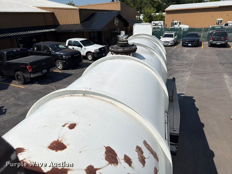 image for item FT6211 1985 Frell Inc. tank trailer