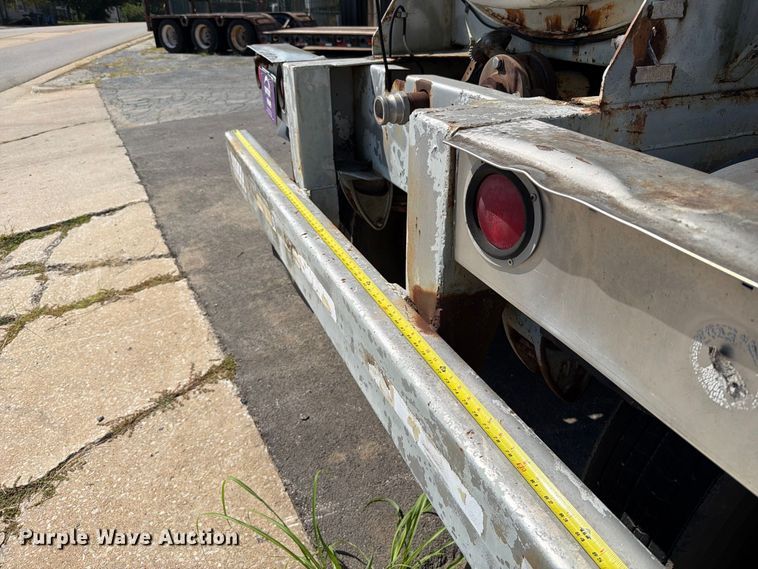 image for item FT6211 1985 Frell Inc. tank trailer