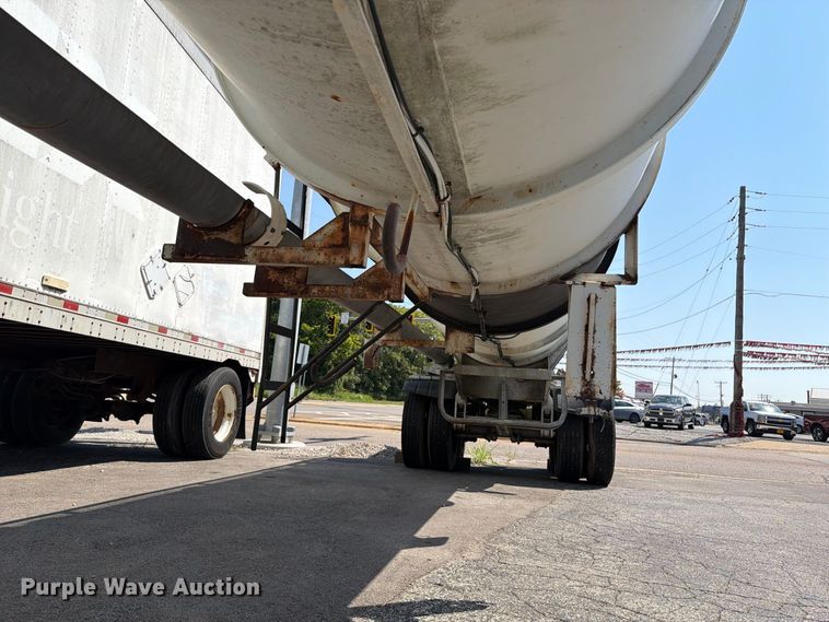 image for item FT6211 1985 Frell Inc. tank trailer