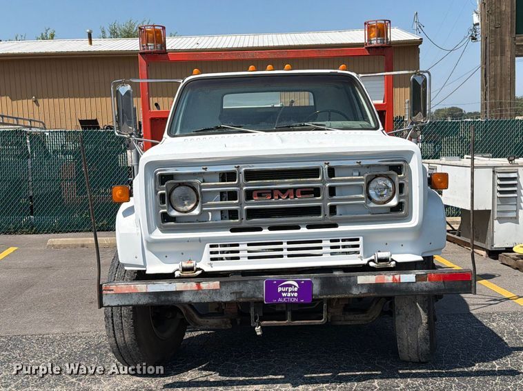 image for item FT6215 1986 Chevrolet C7 reel truck