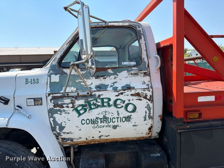 image for item FT6215 1986 Chevrolet C7 reel truck