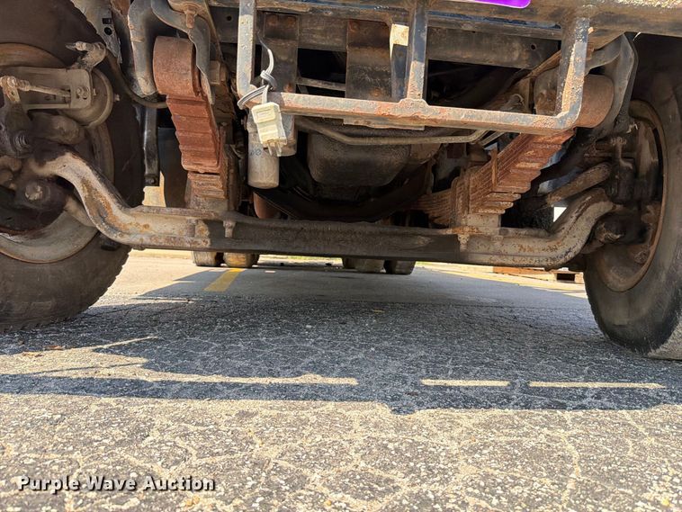 image for item FT6215 1986 Chevrolet C7 reel truck