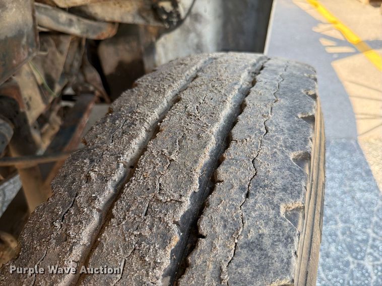 image for item FT6215 1986 Chevrolet C7 reel truck