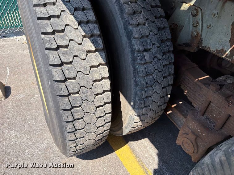 image for item FT6215 1986 Chevrolet C7 reel truck