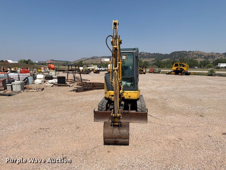 image for item FT6673 2008 Komatsu PC35MR-2 mini excavator