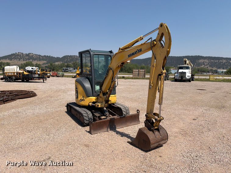 image for item FT6673 2008 Komatsu PC35MR-2 mini excavator