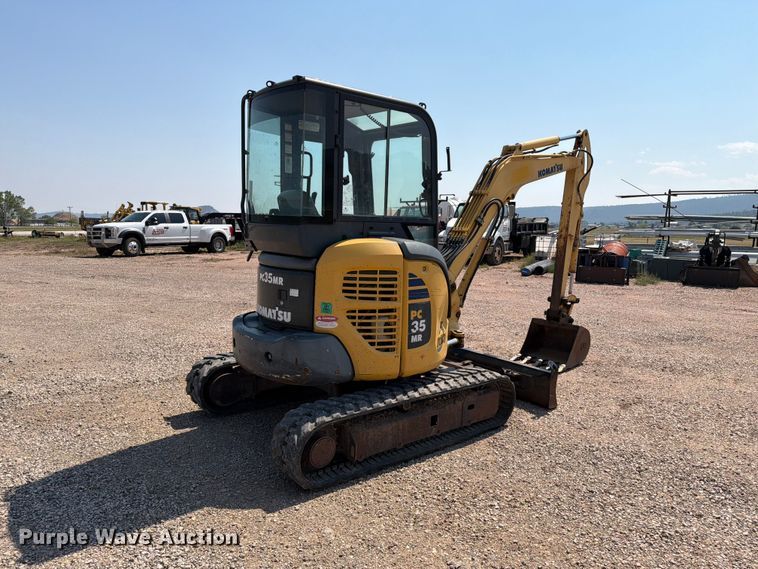 image for item FT6673 2008 Komatsu PC35MR-2 mini excavator