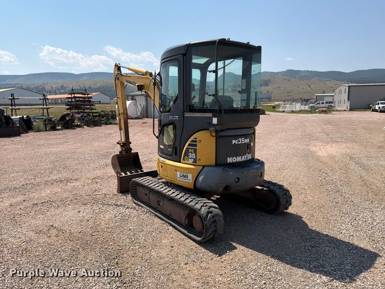 image for item FT6673 2008 Komatsu PC35MR-2 mini excavator