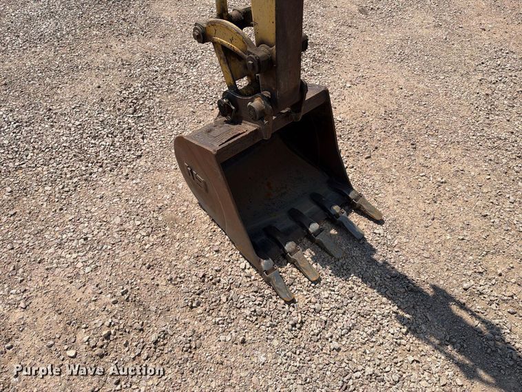 image for item FT6673 2008 Komatsu PC35MR-2 mini excavator