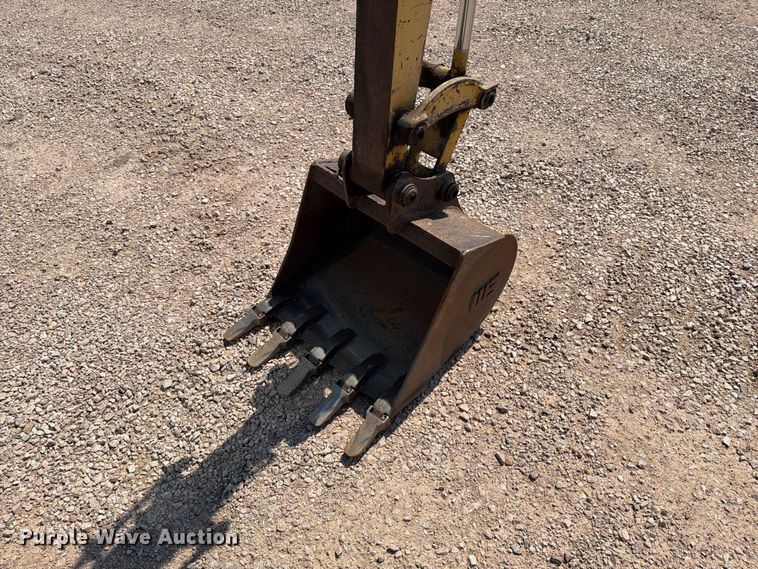 image for item FT6673 2008 Komatsu PC35MR-2 mini excavator