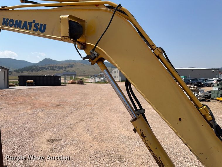 image for item FT6673 2008 Komatsu PC35MR-2 mini excavator